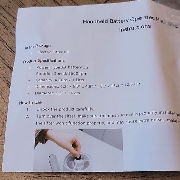 Electric flour sifter 4 cup NWT - Picture 5 of 7